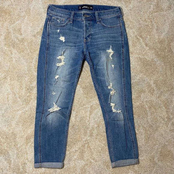 Hollister Denim - Hollister Distressed Vintage Boyfriend Jeans 0R with rolled cuffs
